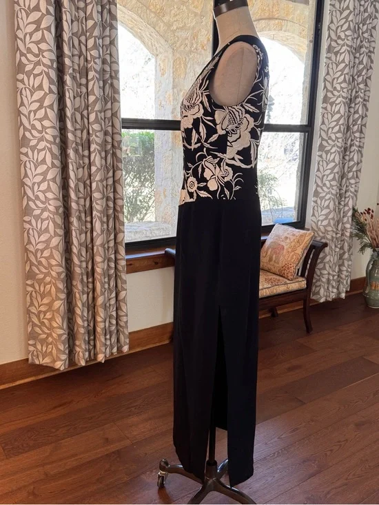 Vintage 1970s Bob Mackie Black Embroidered One Shoulder Gown   Size 6 - Picture 4 of 8